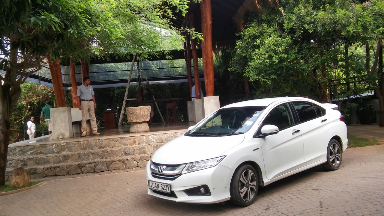 Honda grace 2017 without driver
